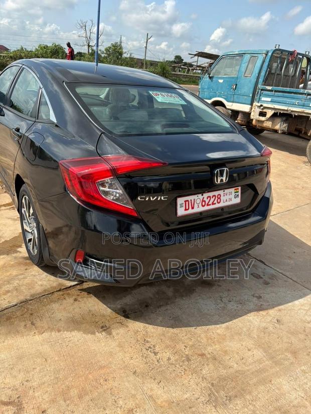 Honda Civic 2016 Black
