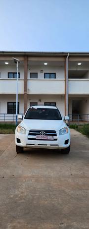 Toyota RAV4 2012 White for sale