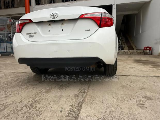 Toyota Corolla 2016 White