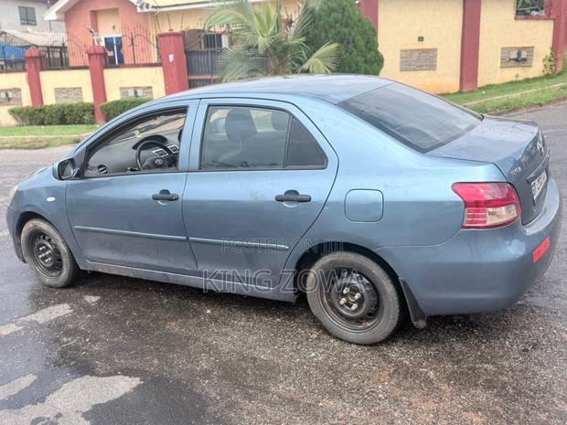 Toyota Yaris 2007 Blue