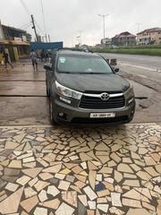 Toyota Highlander LE 4x2 (2.7L 4cyl 6A) 2016 Gray for sale