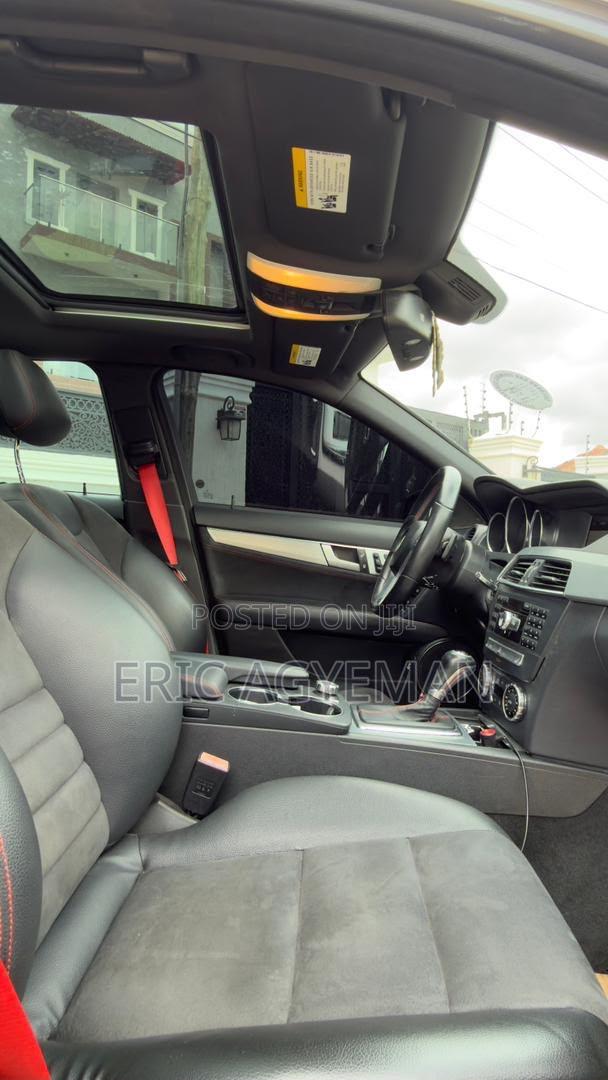 Mercedes-Benz C250 2014 Black