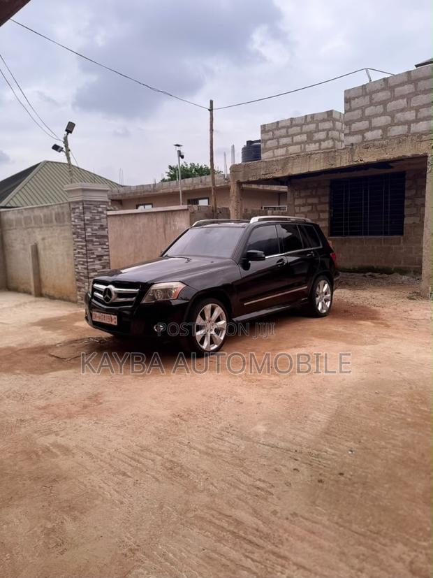 Mercedes-Benz GLK-Class 2010 Black