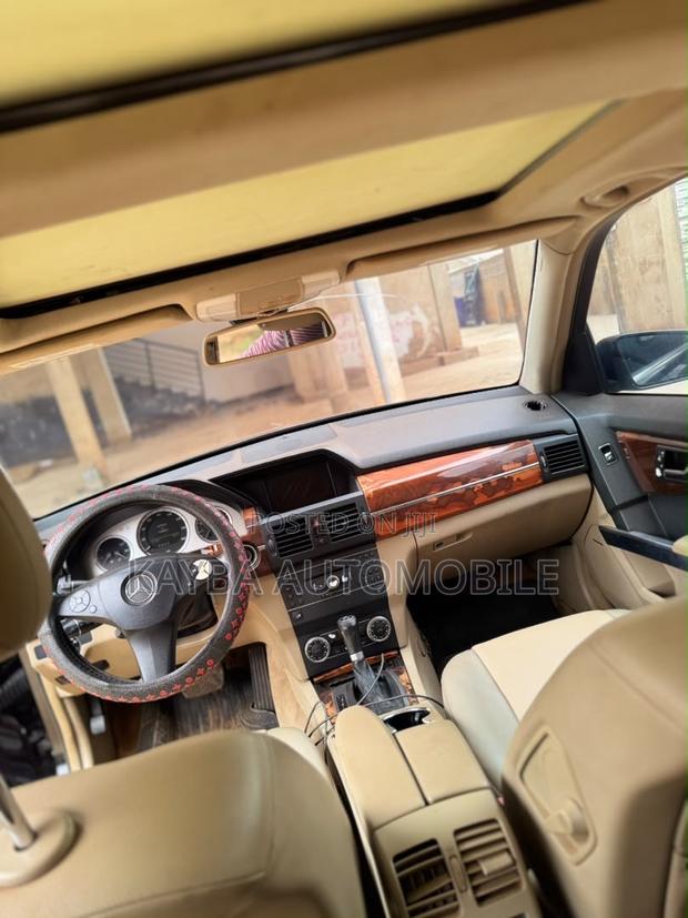 Mercedes-Benz GLK-Class 2010 Black