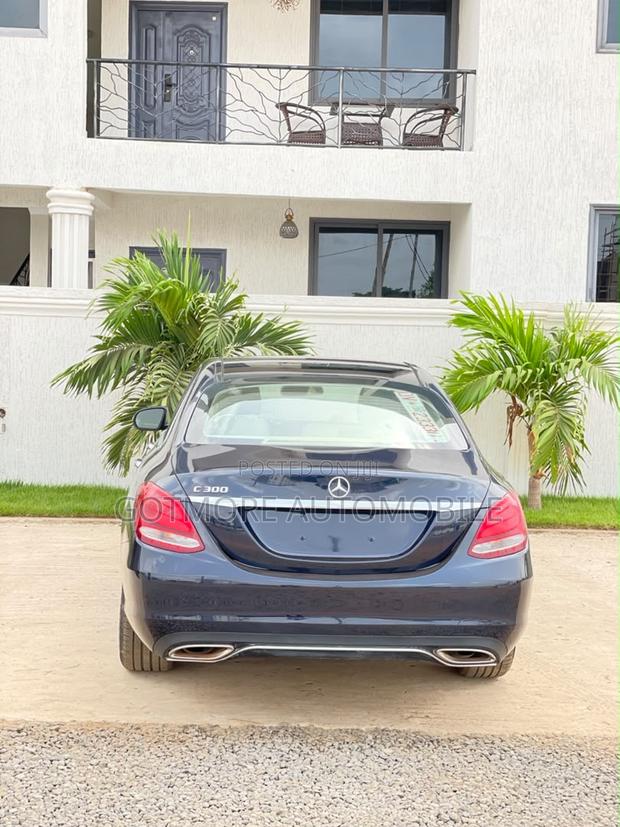 Mercedes-Benz C300 Base 4Matic Sedan AWD (2.0L 4cyl 7A) 2017 Blue
