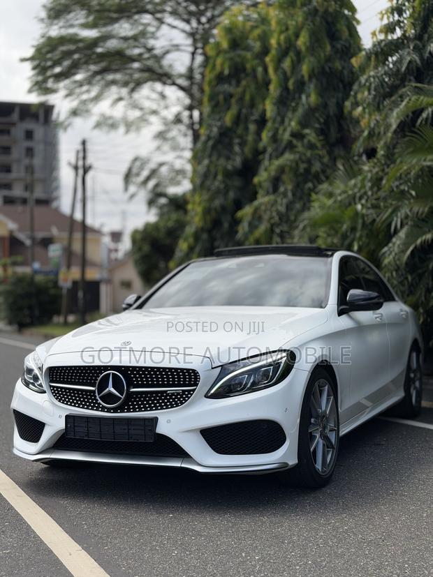 Mercedes-Benz C43 4Matic Sedan AWD (3.0L V6 9AM) 2017 White