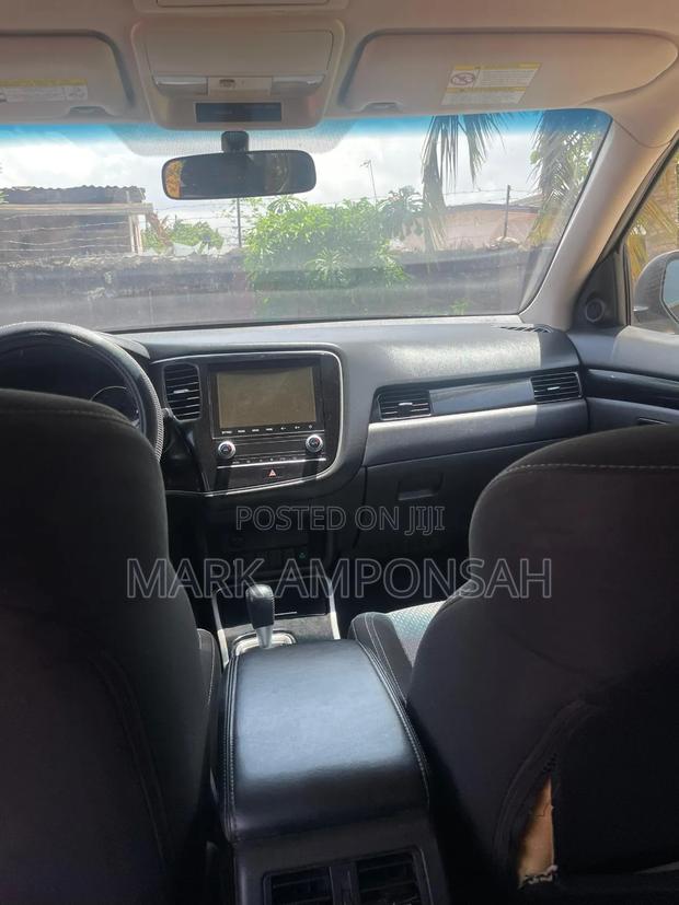 Mitsubishi Outlander SEL FWD 2020 Black