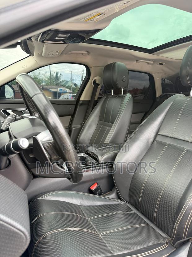 Land Rover Range Rover Velar S 2021 White
