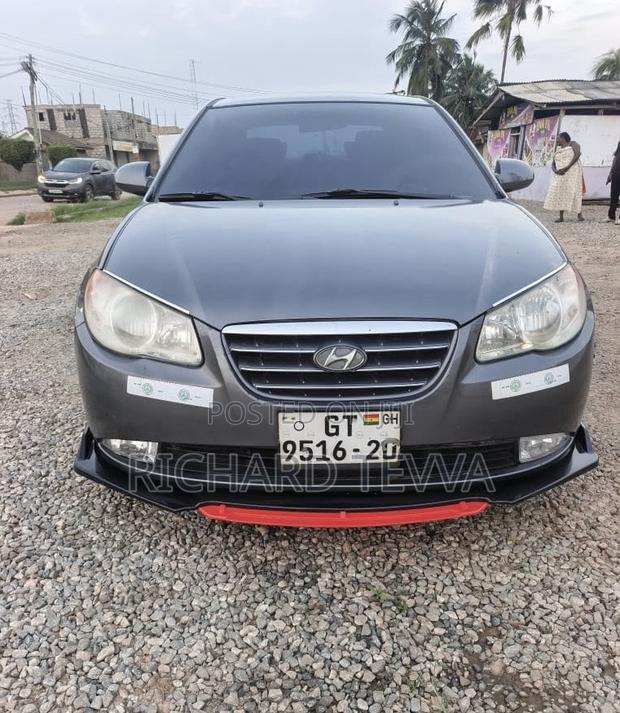 Hyundai Elantra 1.6 2009 Silver