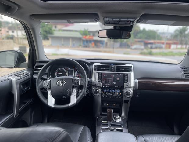 Toyota 4-Runner Limited 2021 Gray