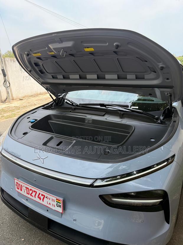 XPeng G7 2025 Gray
