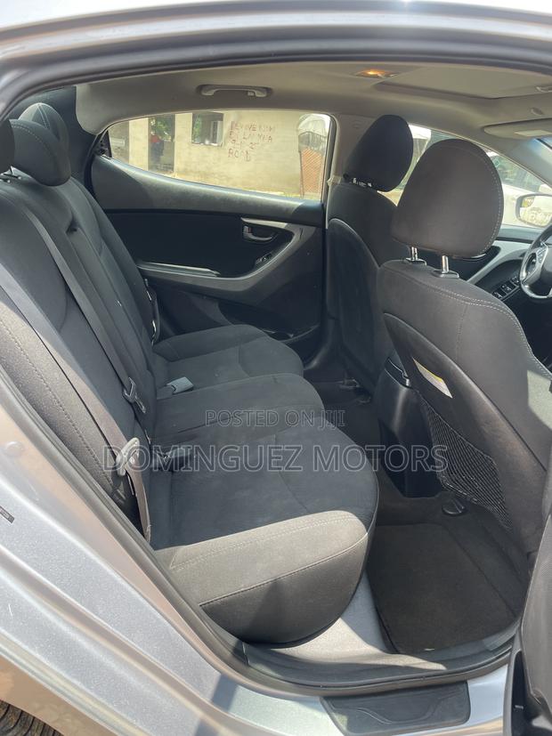 Hyundai Elantra 2015 Silver