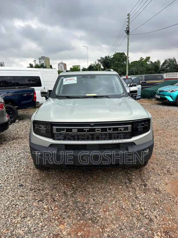 Jetour T1 2025 Ivory