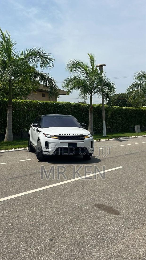 Land Rover Range Rover Evoque R-Dynamic HST 2022 White