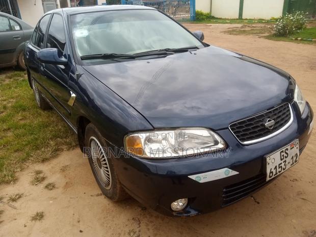 Nissan Sentra SE-R 2002 Blue