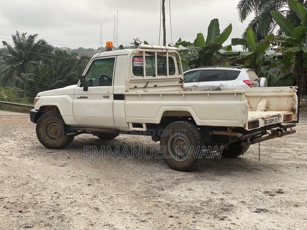 Toyota Land Cruiser 4.5 V8 TD GX-R 2010 White