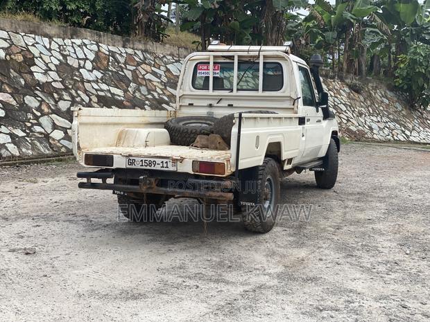 Toyota Land Cruiser 4.5 V8 TD GX-R 2010 White