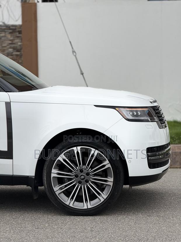 Land Rover Range Rover Vogue 2024 White