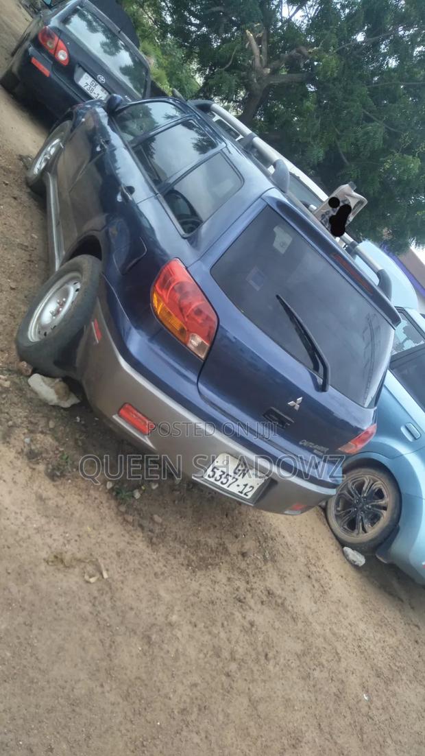Mitsubishi Outlander 2006 Blue