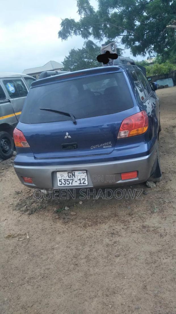 Mitsubishi Outlander 2006 Blue