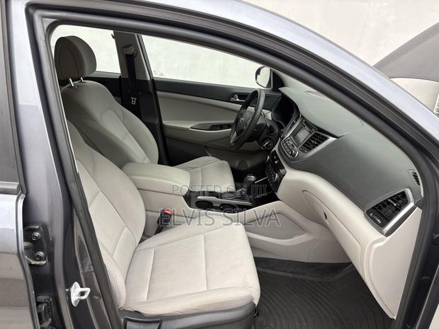 Hyundai Tucson Sport AWD 2017 Gray