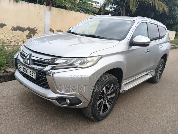 Mitsubishi Pajero V80 3.5 V6 GL/GLS 2016 Silver
