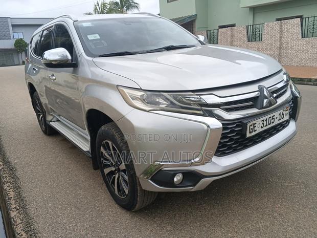 Mitsubishi Pajero V80 3.5 V6 GL/GLS 2016 Silver