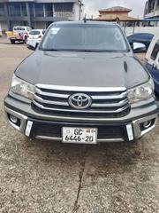 Toyota Hilux 2017 Gray for sale