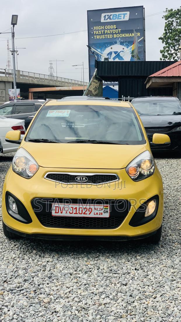 Kia Morning 2016 Yellow