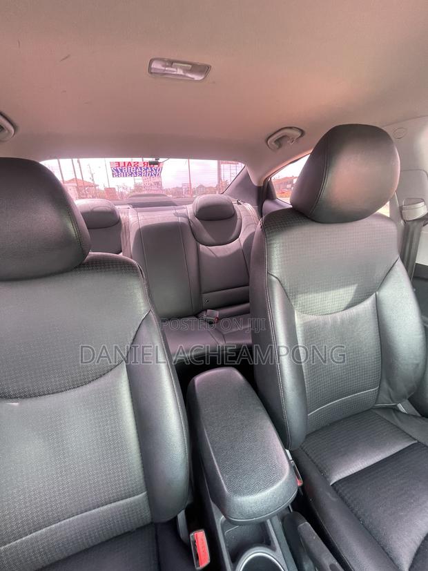 Hyundai Elantra Limited 4dr Sedan (1.8L 4cyl 6A) 2014 Gray