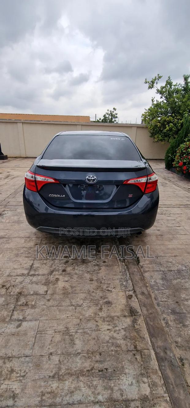 Toyota Corolla S w/Special Edition Pkg (1.8L 4cyl CVT) 2016 Blue
