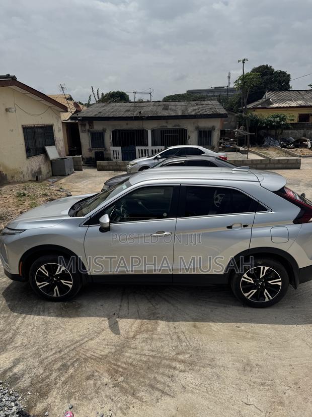 Mitsubishi Eclipse Cross 2024 Silver