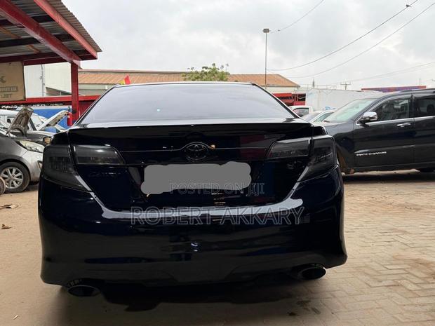 Toyota Camry 2015 Black