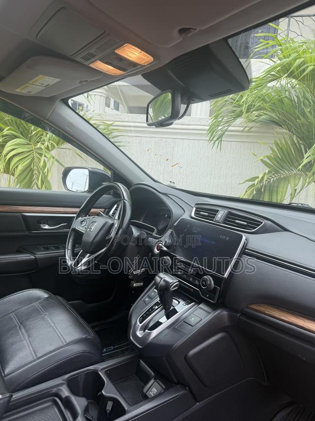 Honda CR-V Touring AWD 2018 Black