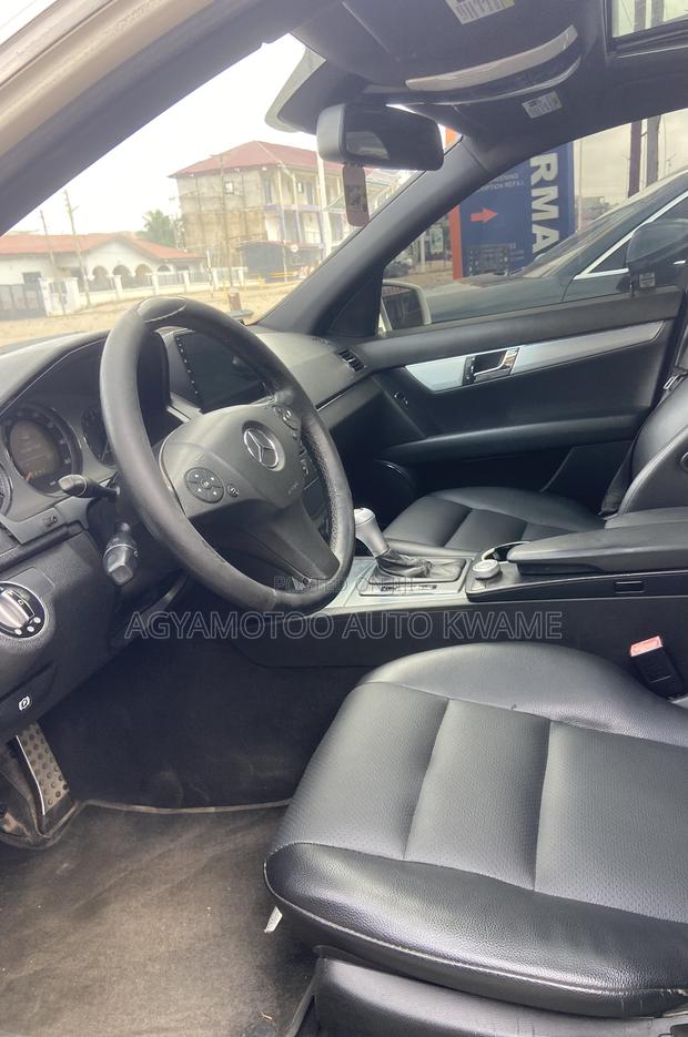 Mercedes-Benz C300 Sport 4Matic Sedan AWD (3.0L 6cyl 7A) 2012 White