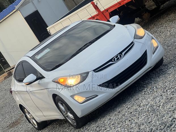 Hyundai Elantra 2016 White