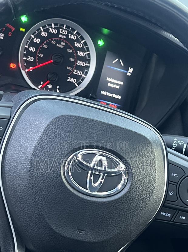 Toyota Corolla 2022 Blue