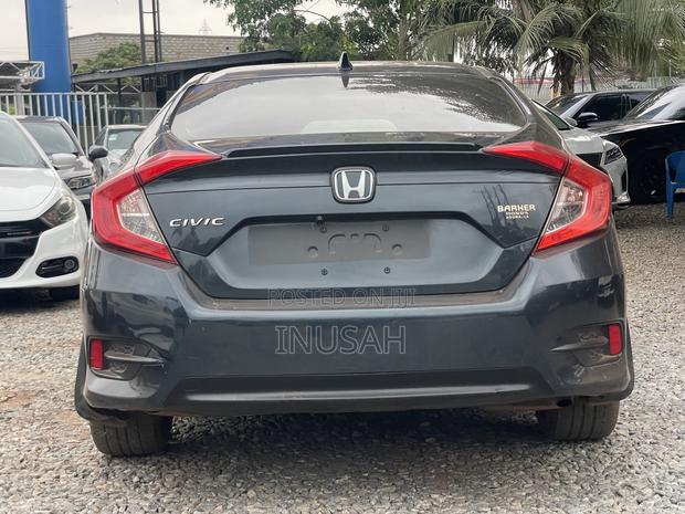 Honda Civic EX Sedan 2018
