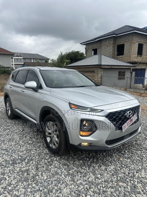 Hyundai Santa Fe 2019 Silver