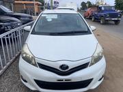 Toyota Vitz 2013 White for sale