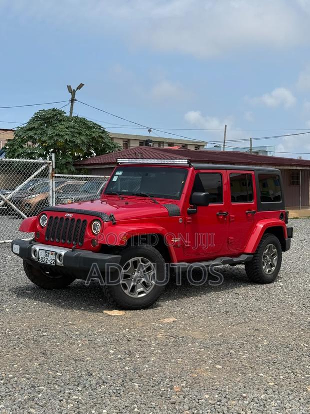 Jeep Wrangler Sahara 4x4 2016 Red