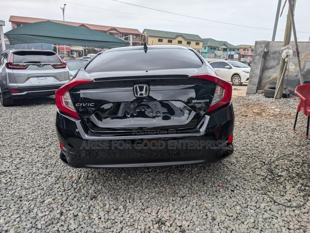 Honda Civic Touring 4dr Sedan (1.5L 4cyl) 2017 Black