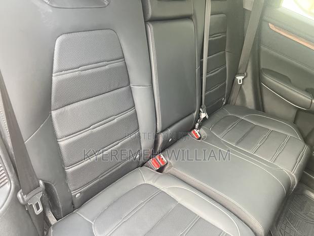 Honda CR-V Touring 2022 Gray