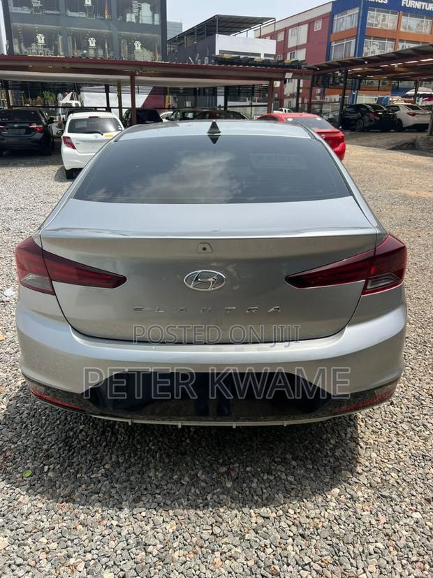 Hyundai Elantra Sport 2020 Gray