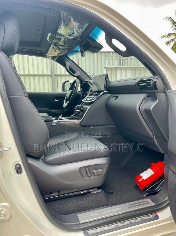 New Toyota Land Cruiser 2023 White