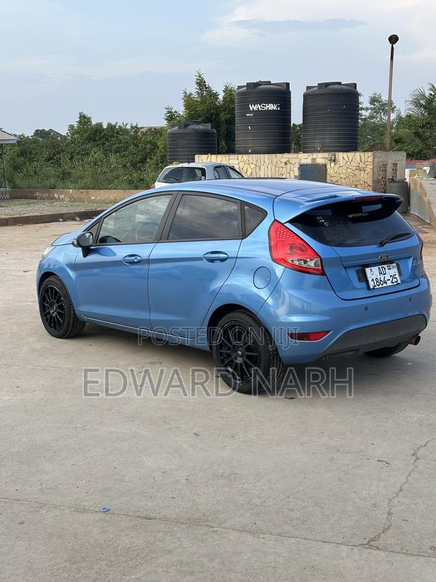 Ford Fiesta 2018 Blue