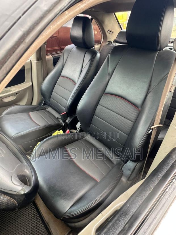 Hyundai Accent 2002 White