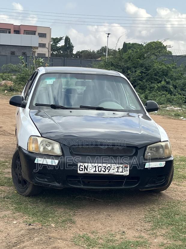 Hyundai Accent 2002 White