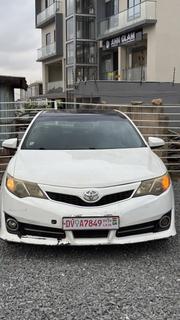Toyota Camry SE 4dr Sedan (2.5L 4cyl 6A) 2014 White for sale