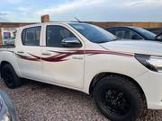 Toyota Hilux 2022 White for sale